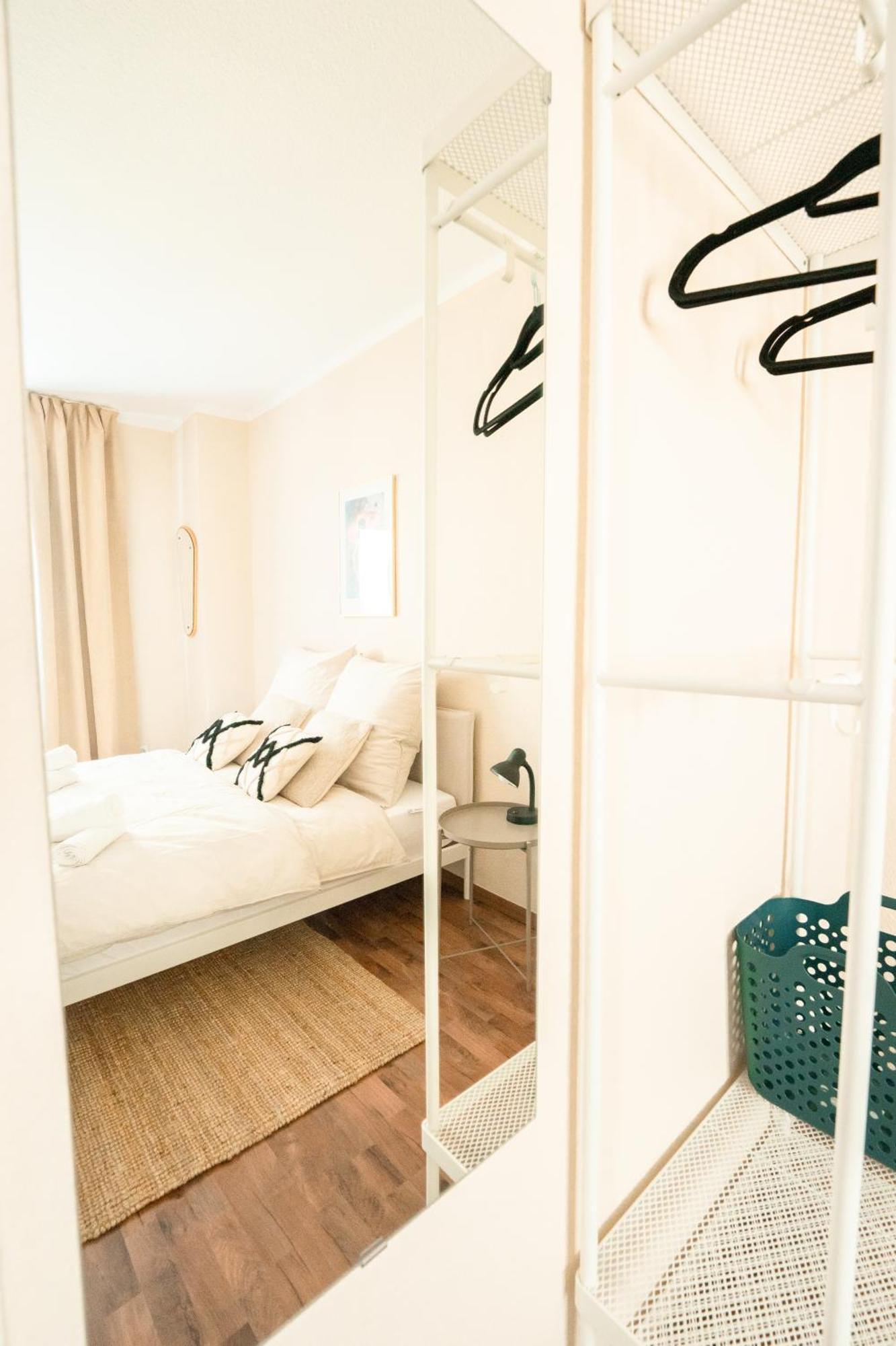 -Super Zentrales Zimmer- Direkt An Der Lutter! Bielefeld Kültér fotó
