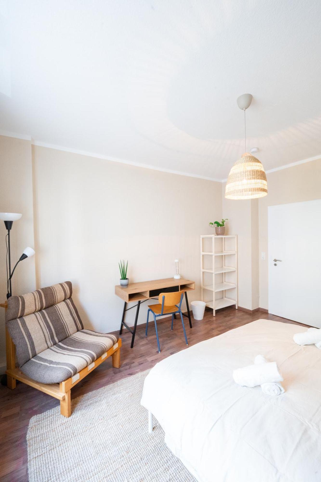 -Super Zentrales Zimmer- Direkt An Der Lutter! Bielefeld Kültér fotó