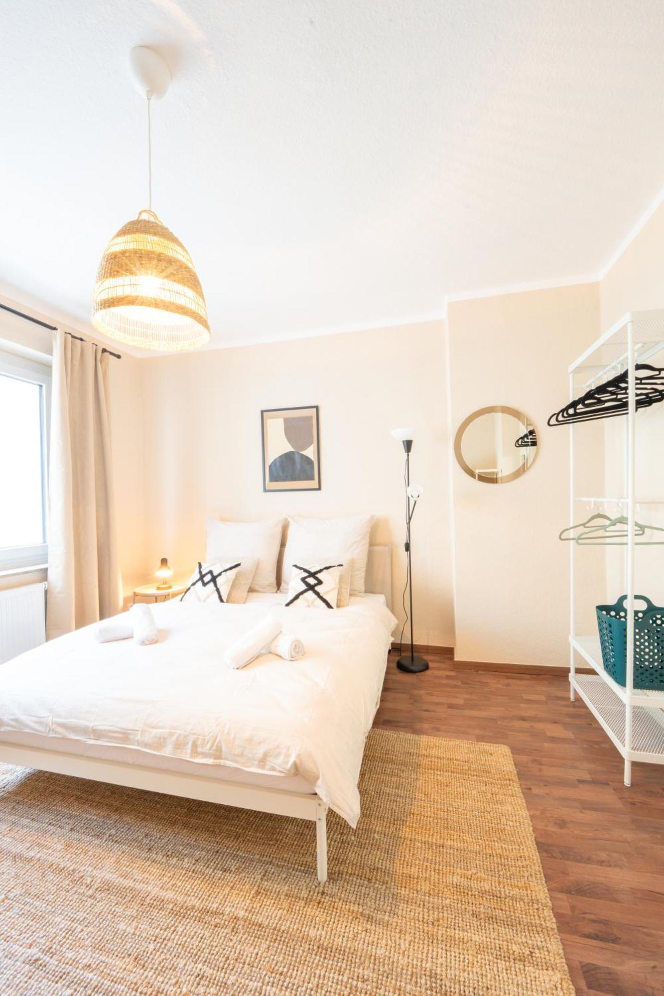 -Super Zentrales Zimmer- Direkt An Der Lutter! Bielefeld Kültér fotó